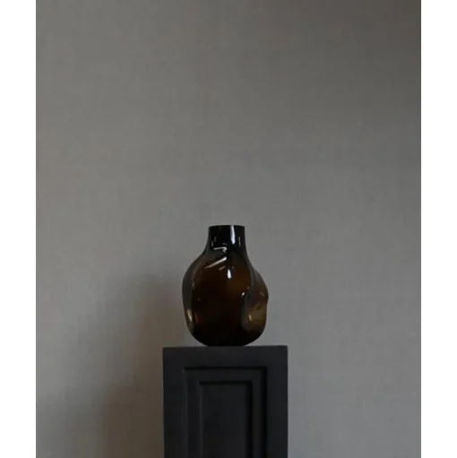 101 Copenhagen Bakku Vase Medium Smoked Forest