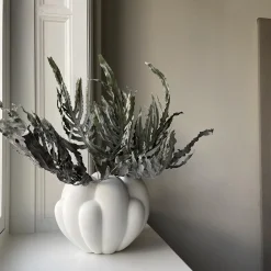 101 Copenhagen Bloom Vase Mini Bone White