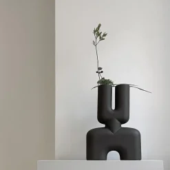 101 Copenhagen Cobra Double Vase Medium Coffee