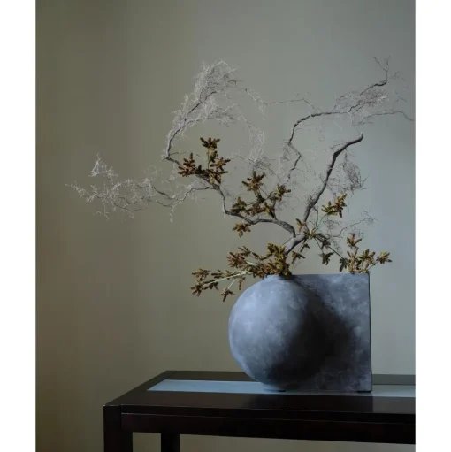 101 Copenhagen Offset Vase Mini Mørkgrå