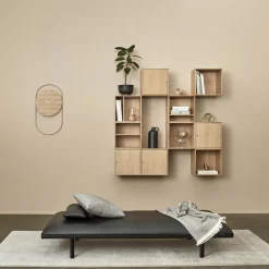Andersen Furniture A-Wall Clock Egetrá/Messing