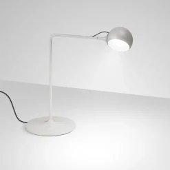 Artemide IXA Bordlampe Hvid/Grå