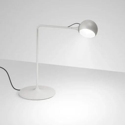 Artemide IXA Bordlampe Hvid/Grå