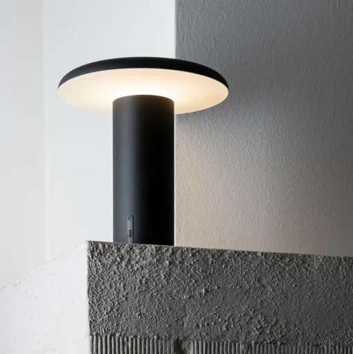 Artemide Takku Transportabel Lampe Anodiseret Grå