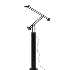 Artemide Tizio Bordlampe med Søjle Sort