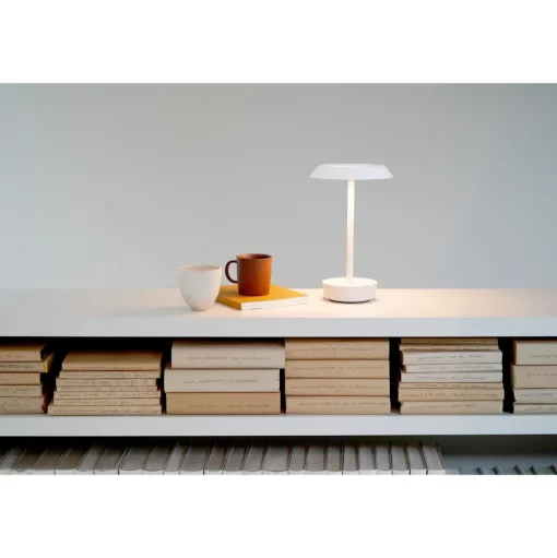 Astro Halo Transportabel Bordlampe Mat Hvid