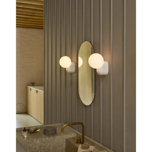 Astro Lyra Single Váglampe Gloss Glaze Hvid