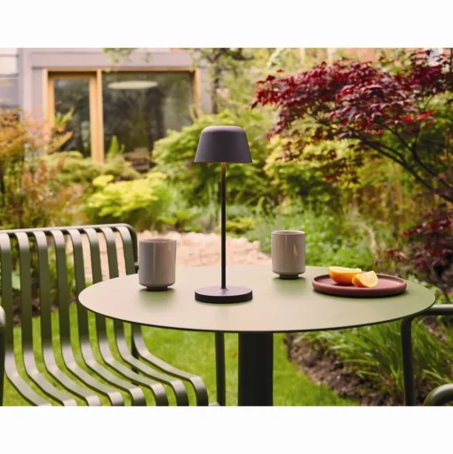 Astro Nomad Transportabel Bordlampe Sort