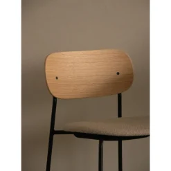 Audo Afteroom Barstol H91 Sort/Natural Eg