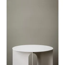 Audo Androgyne Rundt Sofabord Ivory