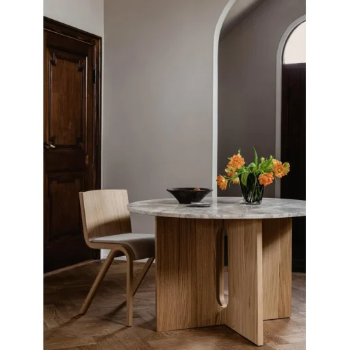 Audo Androgyne SpisebordØ120 cm Mørk Bejdset Egetrá/Kunis Breccia Sand