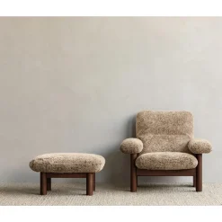 Audo Brasilia Skammel Natural Eg/Sheepskin Curly