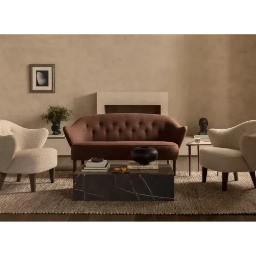 Audo Ingeborg Lánestol Mørkbejdset Eg/Vegetabilske Knapper/0001 Beige