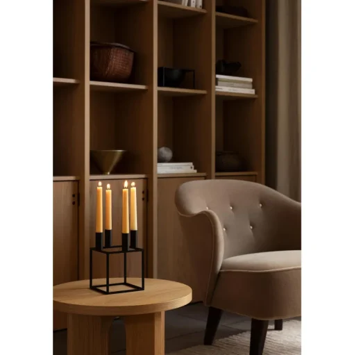 Audo Ingeborg Lánestol Mørkbejdset Eg/Vegetabilske Knapper/0001 Beige