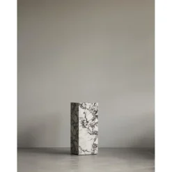 Audo Plinth Pedestal Calacatta Viola Marmor