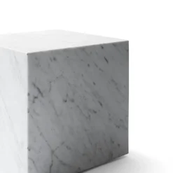 Audo Plinth Sofabord Kubik Carrara Marmor