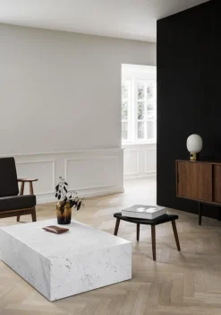 Audo Plinth Sofabord Lav Carrara Marmor