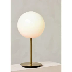 Audo TR Bordlampe Børstet Messing med Mat Opal Páre