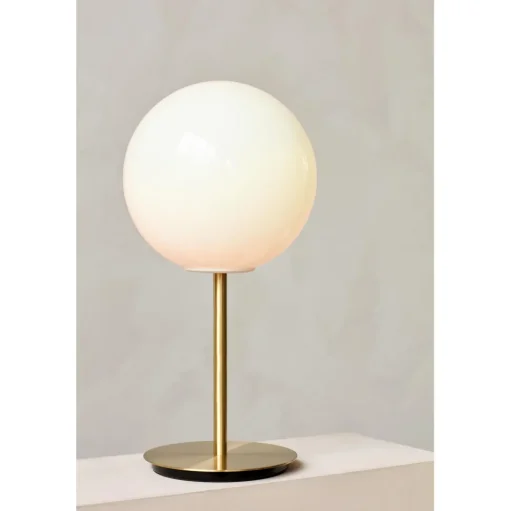 Audo TR Bordlampe Børstet Messing med Mat Opal Páre