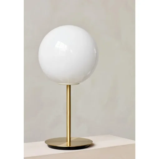 Audo TR Bordlampe Børstet Messing med Mat Opal Páre