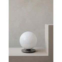 Audo TR Váglampe Sort Mat Opal Glas
