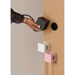 Avolt Square 1 USB C & Magnet 180cm Stockholm Black