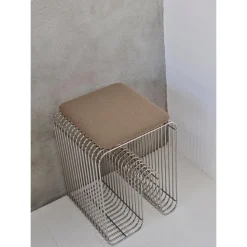 AYTM CURVA Siddehynde Til Skammel Anthracite Bouclé