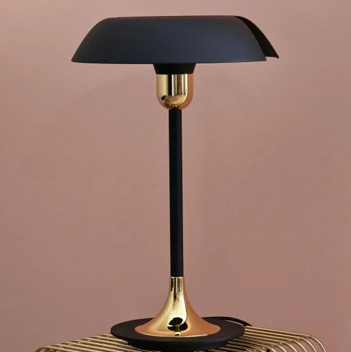 AYTM CYCNUS Bordlampe Sort/Guld