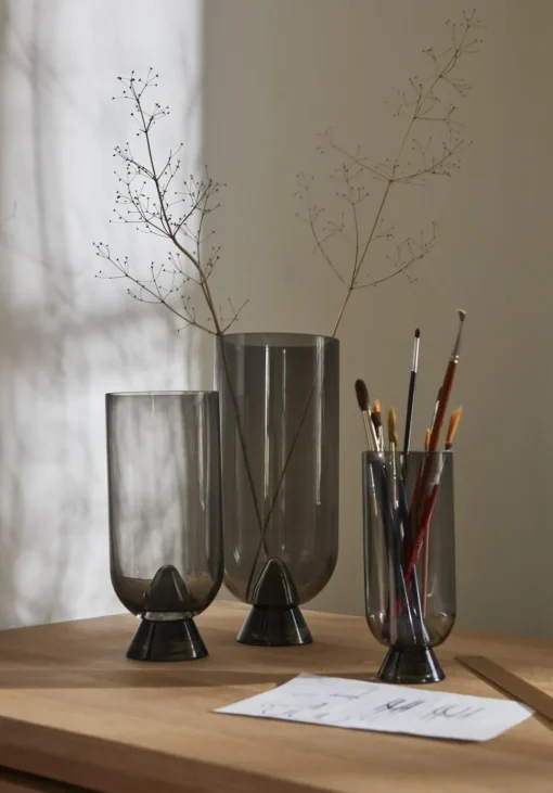 AYTM GLACIES Vase Sort H23,5 cm