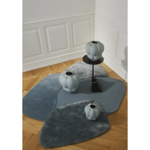 AYTM MOLA Gulvtáppe L195 Dusty Blue