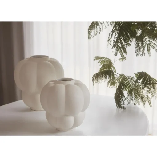AYTM UVA Vase 20 cm Cream