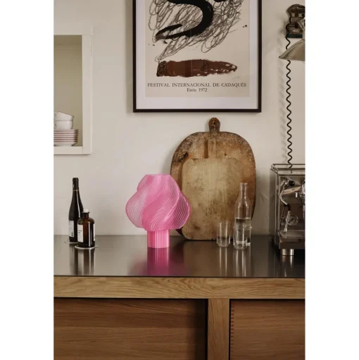 Crème Atelier Soft Serve Grande Bordlampe Rose Sorbet