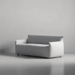 Decotique Le Petite 3-Personers Sofa Pacific White
