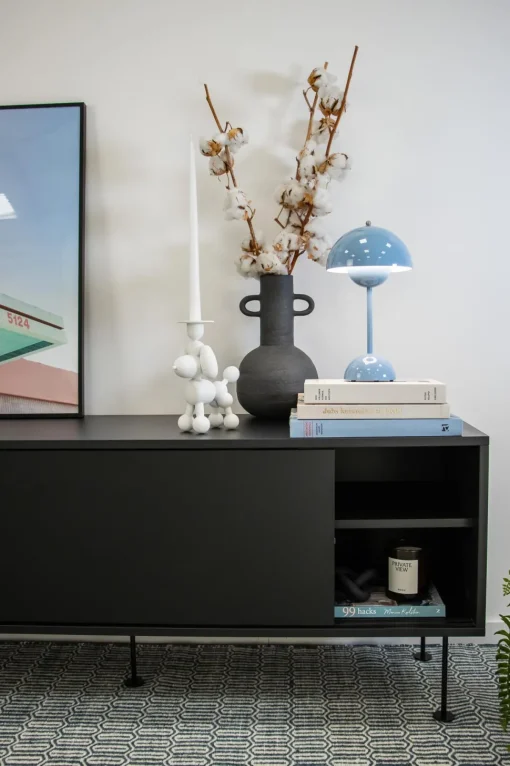 Decotique Vogue TV Bánk Med Ben 136 Antracitgrå/Sort