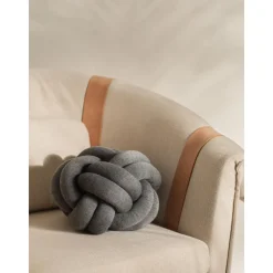 Design House Stockholm Knot Pude Grå