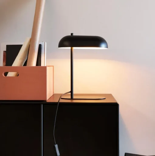 Dyberg Larsen Arch Bordlampe Mat Sort