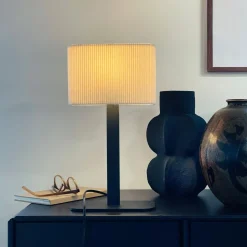 Dyberg Larsen Calix Bordlampe Natur/Sort
