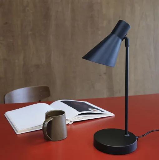 Dyberg Larsen Denver Bordlampe Sort