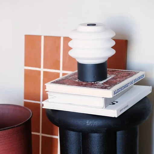 Dyberg Larsen Diva Bordlampe Sort