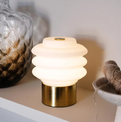 Dyberg Larsen Diva Bordlampe H18 Opal/Messing