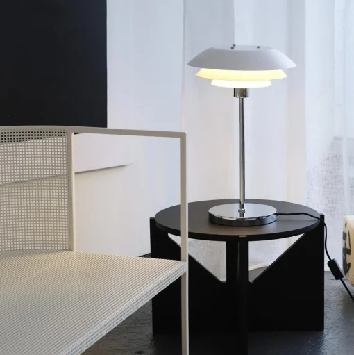 Dyberg Larsen DL31 Bordlampe Hvid