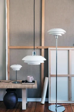 Dyberg Larsen DL31 Bordlampe Hvid