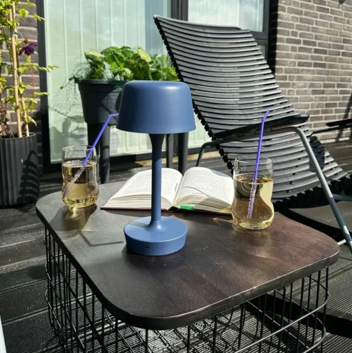 Dyberg Larsen Flow Bordlampe Sort