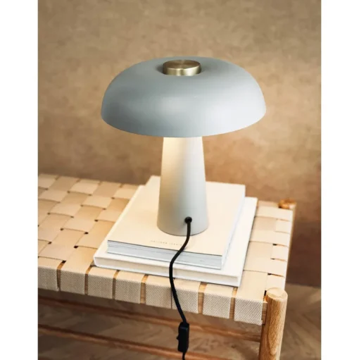 Dyberg Larsen Iris Bordlampe Grå