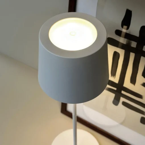 Dyberg Larsen KARL Bordlampe Hvid