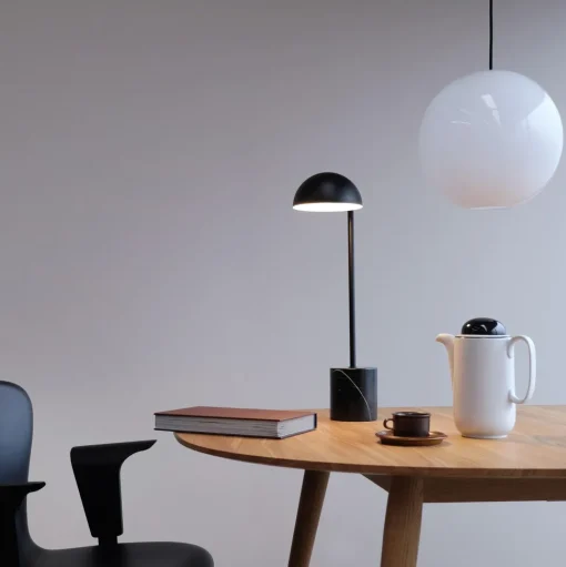 Dyberg Larsen Marble Bordlampe