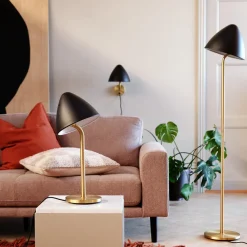 Dyberg Larsen Oulu Gulvlampe Sort/Messing