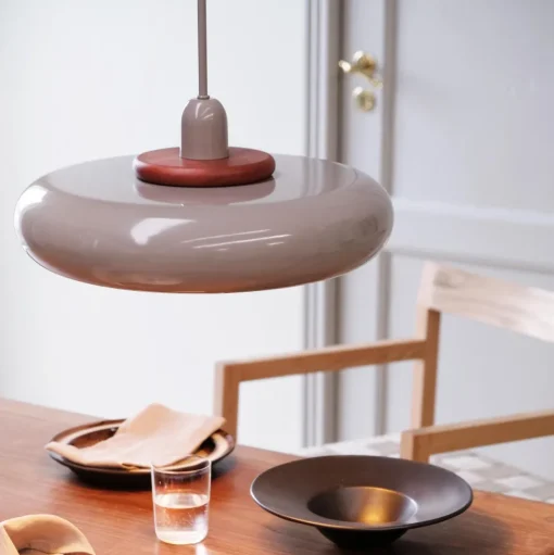 Dyberg Larsen Planet Pendel Med Ring Latte