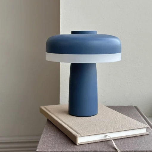 Dyberg Larsen Porter Bordlampe Blå
