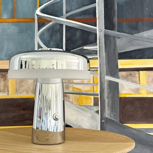 Dyberg Larsen Porter Bordlampe Krom